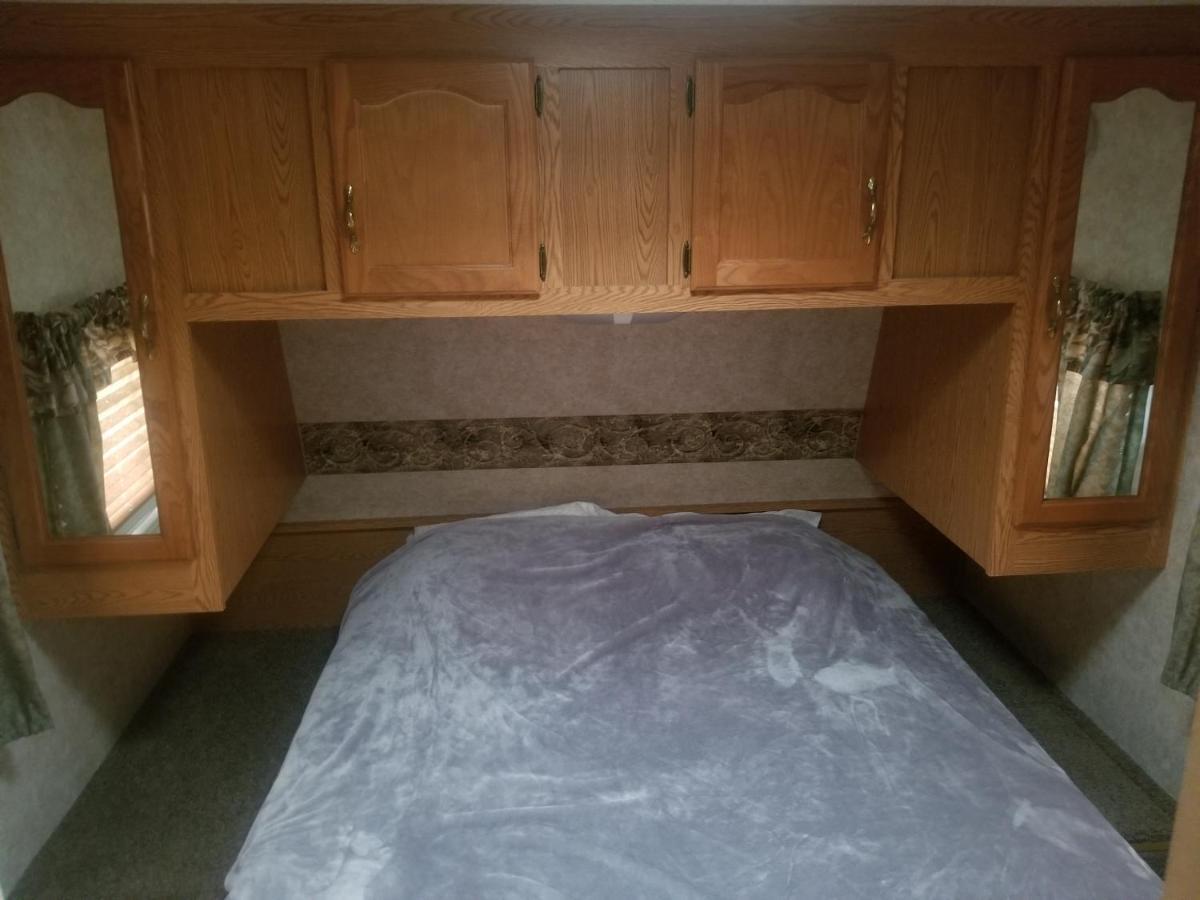 Noah'S Ark Campground Revelstoke Exterior foto